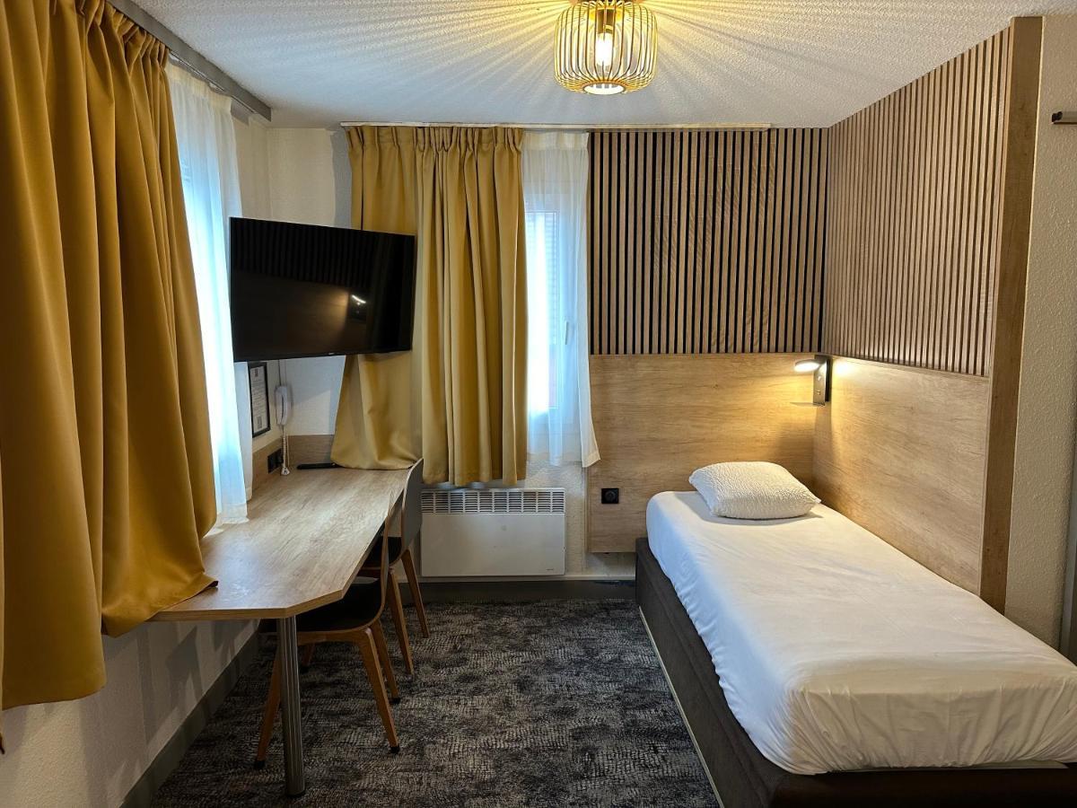 Ostal Universite - Sure Collection By Western Pau