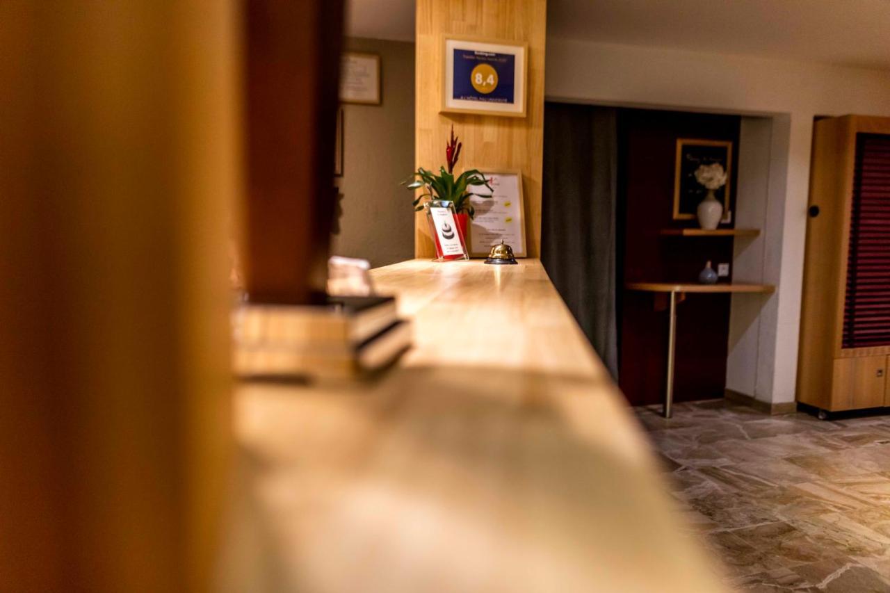 Hotel Ostal Universite - Sure Collection By Western 3*